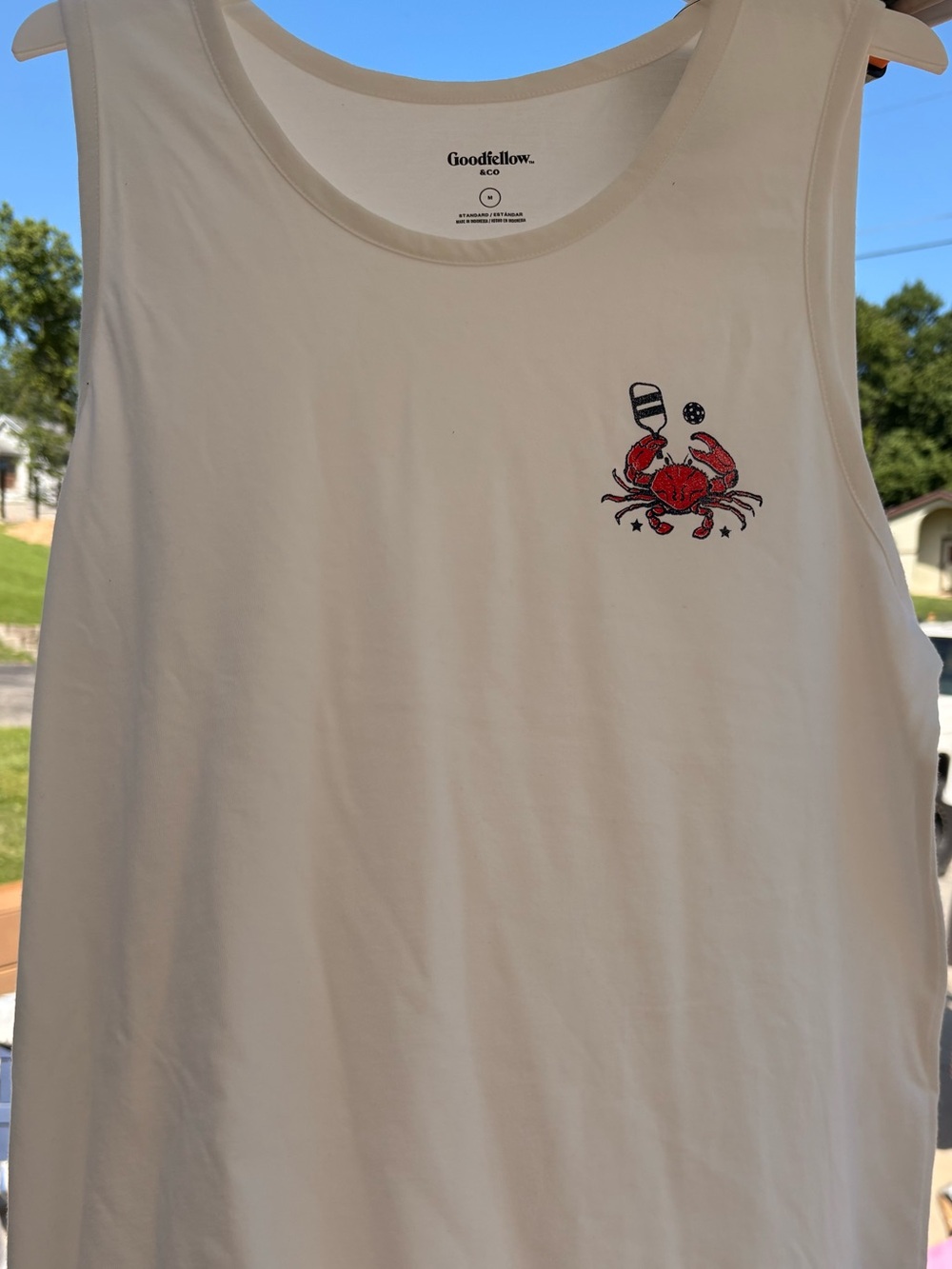 Goodfellow & Co white Tank with Red Crab playing pickleball